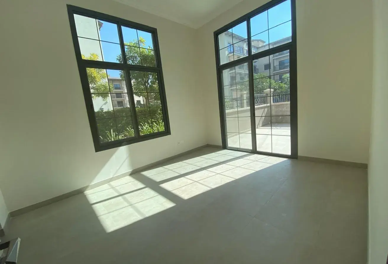 Corner 2BR+Maids |Ground Floor |Vibrant  Community, photo 1