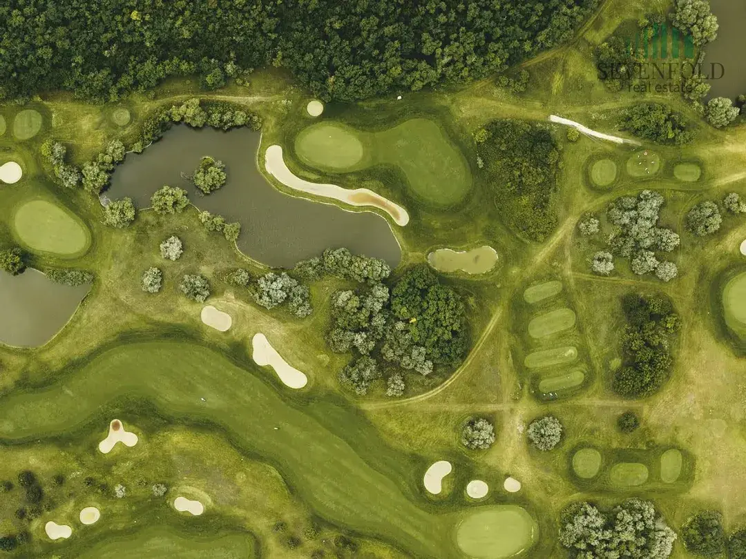 Resort Living, Opulent, Golf Course View, photo 8