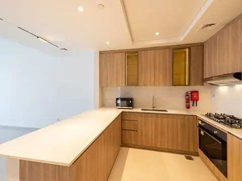 Spacious 1 BR | Sea View | Vacant, photo 3