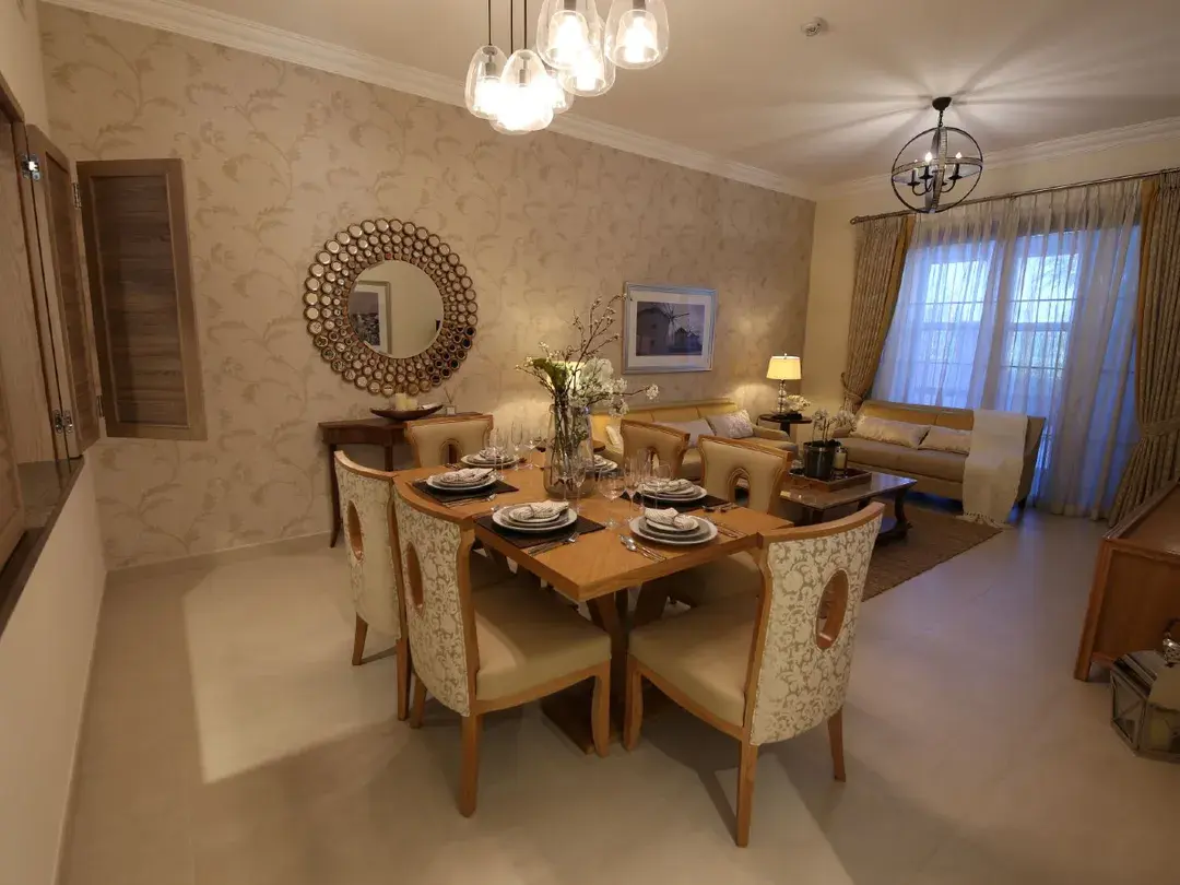 Spacious 2 BR Apartment in Qamar 11 for Sale, photo 1