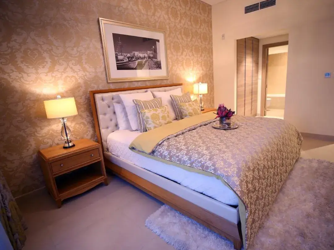 Spacious 2 BR Apartment in Qamar 11 for Sale, photo 2