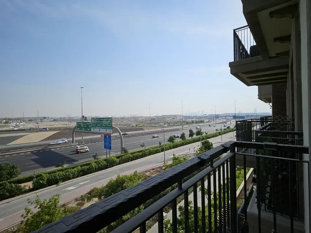 Stylish 1BR | with Study | Vibrant Community, photo 5