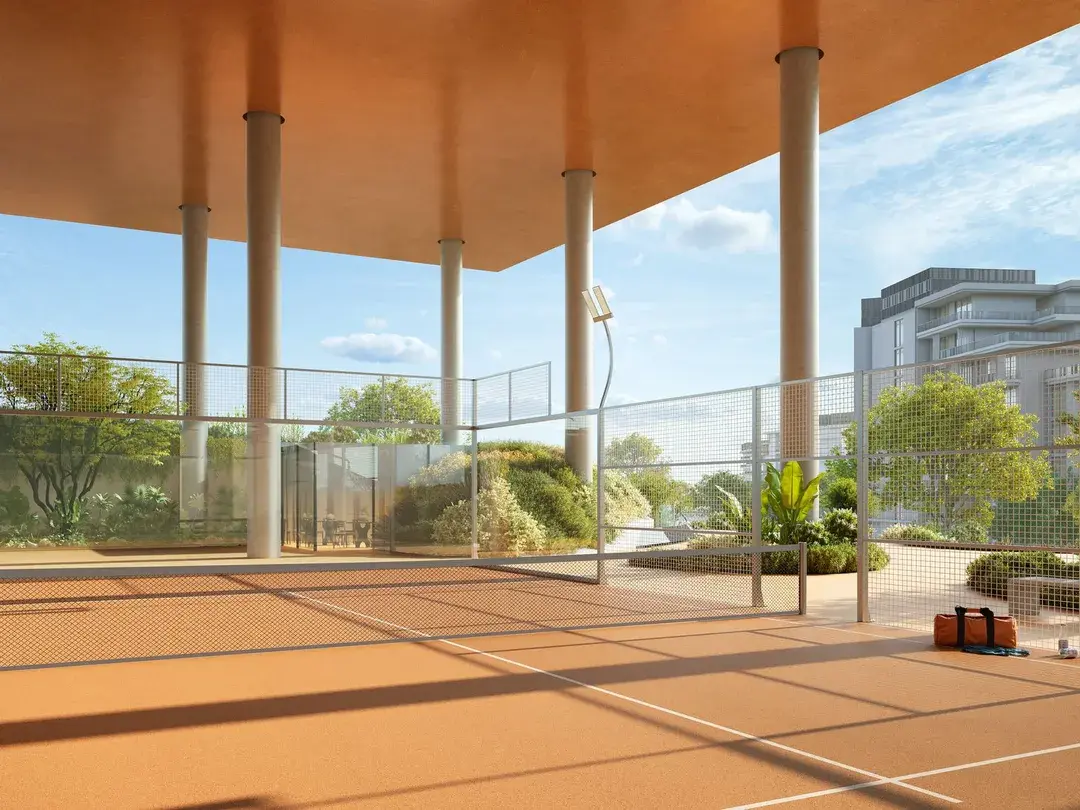 Covered padel courts on the podium